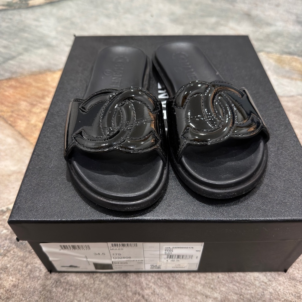 Chanel Black Patent Leather CC Flat Slides